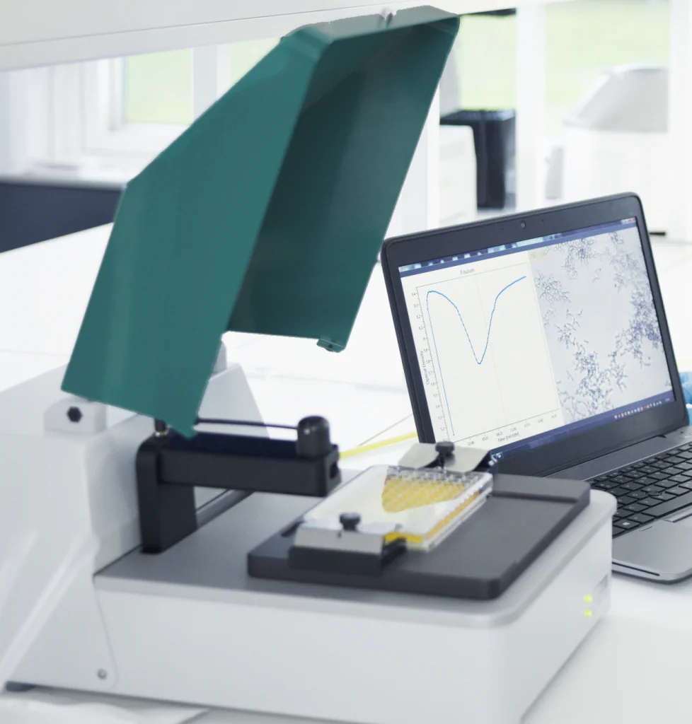 BioCell_Laptop_0050_crop